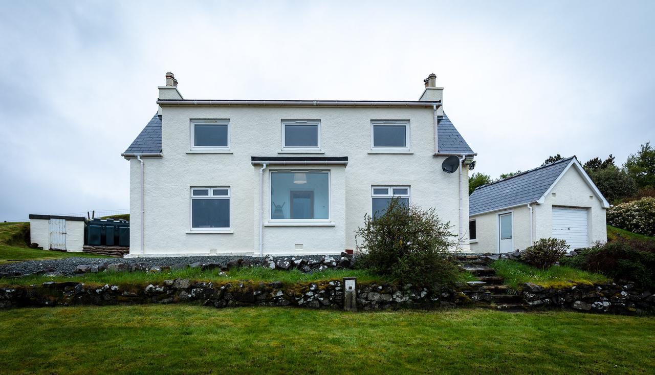 Villa Lochside Staffin Exterior foto