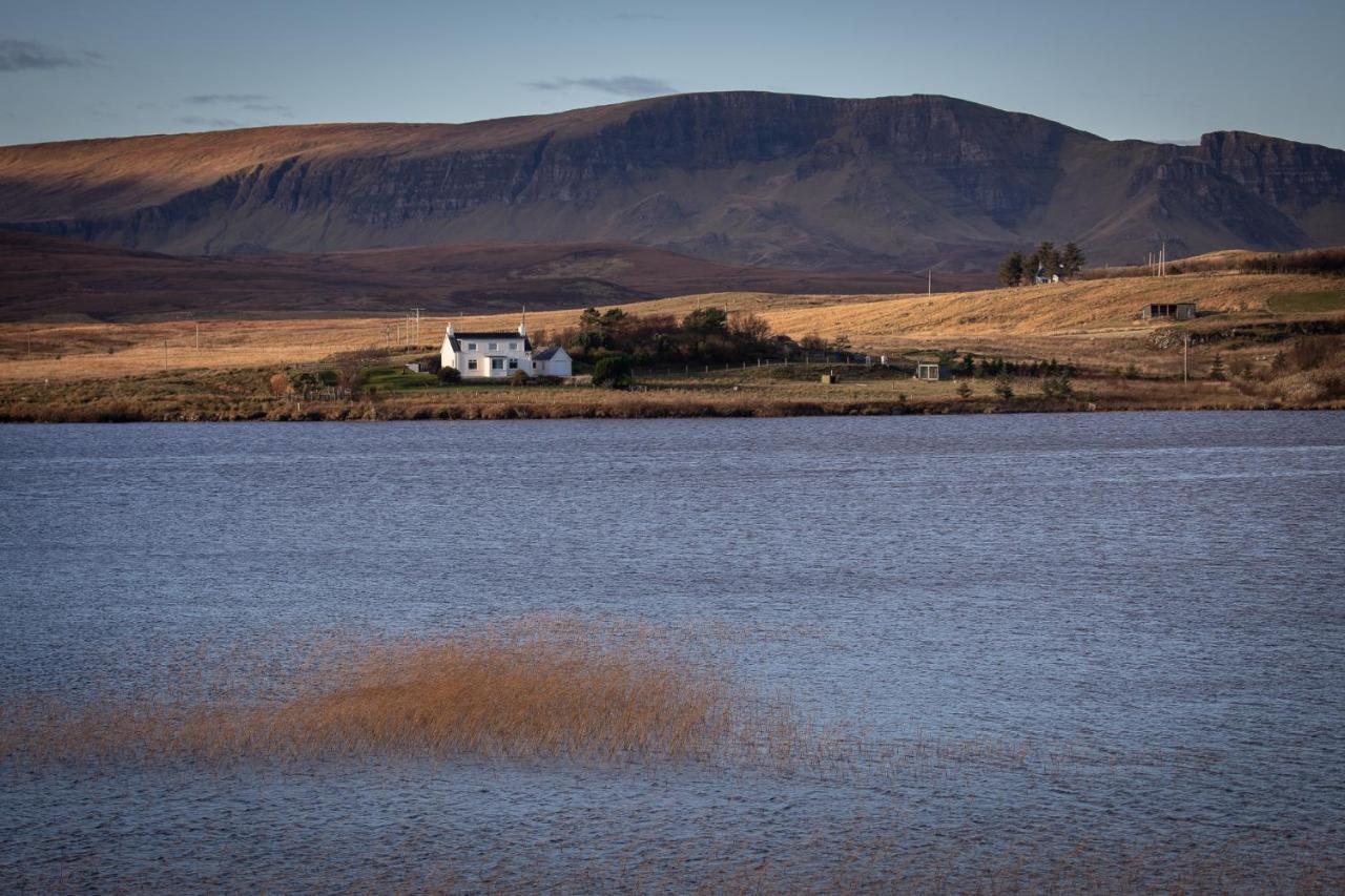 Villa Lochside Staffin Exterior foto