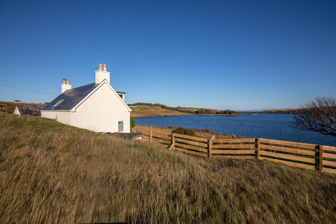 Villa Lochside Staffin Exterior foto